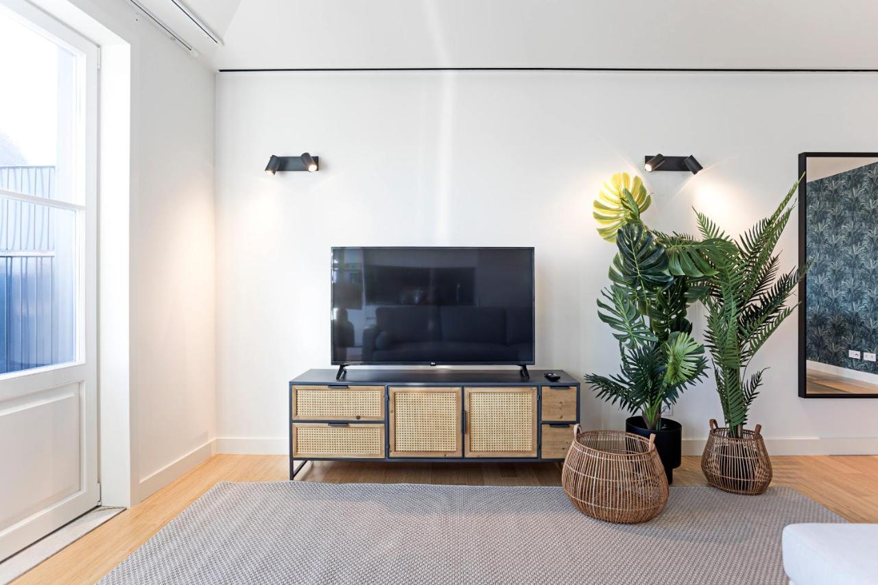 Aliados Premium 1br W/ Terrace By Lovelystay Apartamento Porto