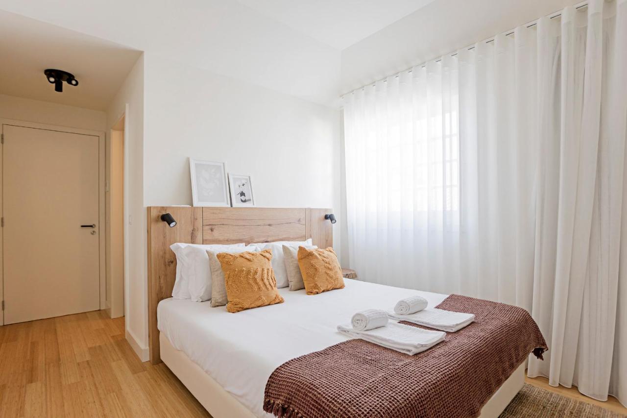 Aliados Premium 1br W/ Terrace By Lovelystay Porto